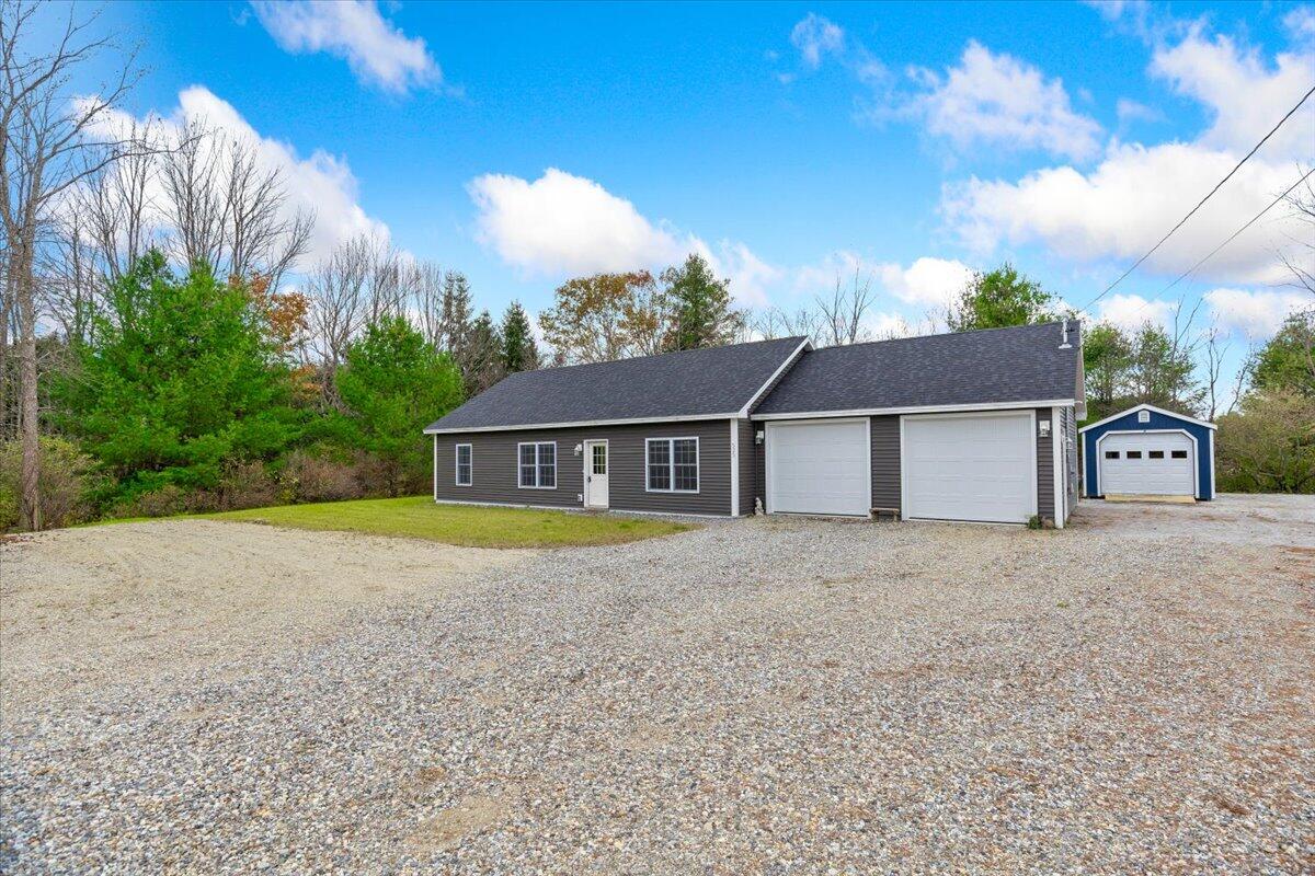 525 Lisbon Road Sabattus, ME 04280 - Photo 2 of 22 front of home