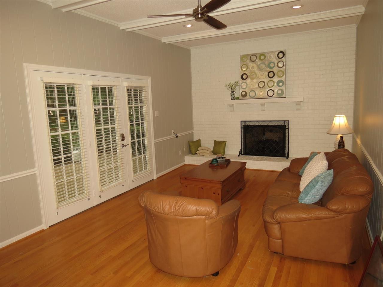 1321 Medfield Road Raleigh, NC 27607 - Photo 7 of 26 Family Room