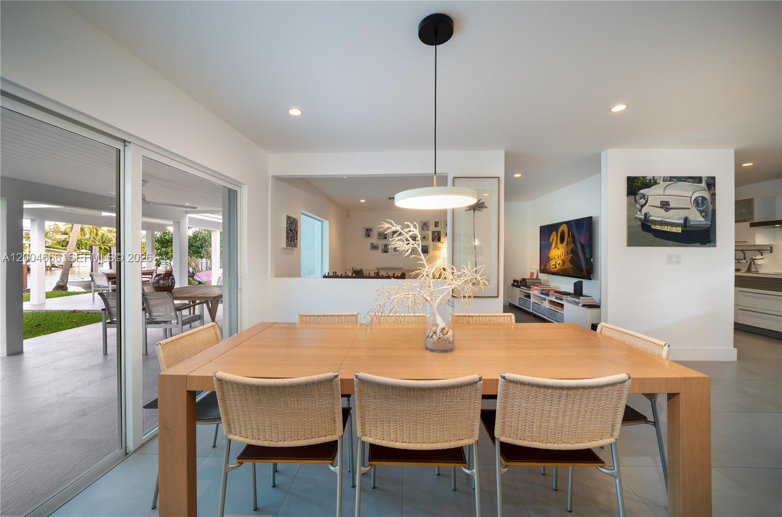 861 Harbor Drive Key Biscayne, FL 33149 - Photo 6 of 33 a dining room with furniture and window