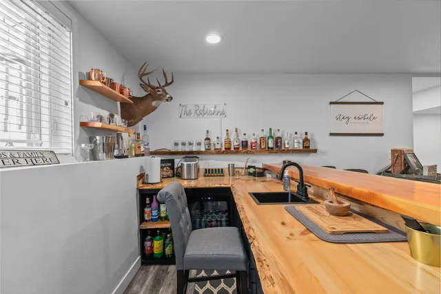 $699,900 | N536 Robinhood Drive, Sherwood, WI 54169