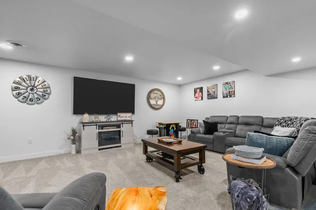 $699,900 | N536 Robinhood Drive, Sherwood, WI 54169