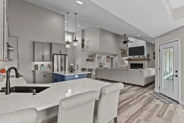 $699,900 | N536 Robinhood Drive, Sherwood, WI 54169