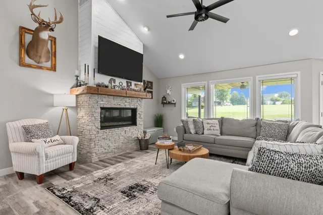 $699,900 | N536 Robinhood Drive, Sherwood, WI 54169