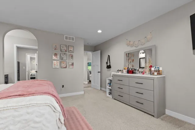 $699,900 | N536 Robinhood Drive, Sherwood, WI 54169