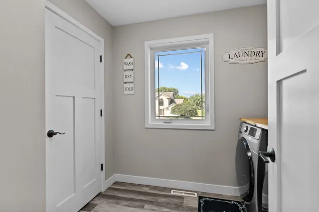 $699,900 | N536 Robinhood Drive, Sherwood, WI 54169