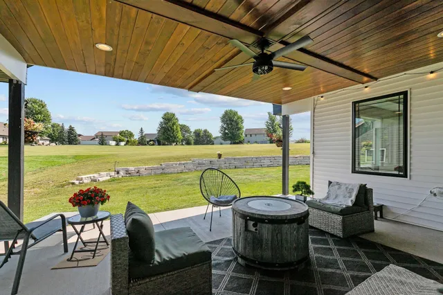 $699,900 | N536 Robinhood Drive, Sherwood, WI 54169