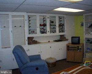 3355 Turnpike Road Elizabethtown, PA 17022 - Photo 5 of 11 Gallery Image 5
