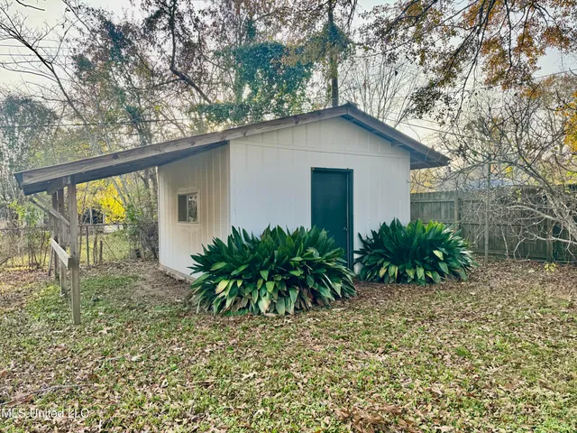 $99,500 | 12 Maplewood Lane, Natchez, MS 39120
