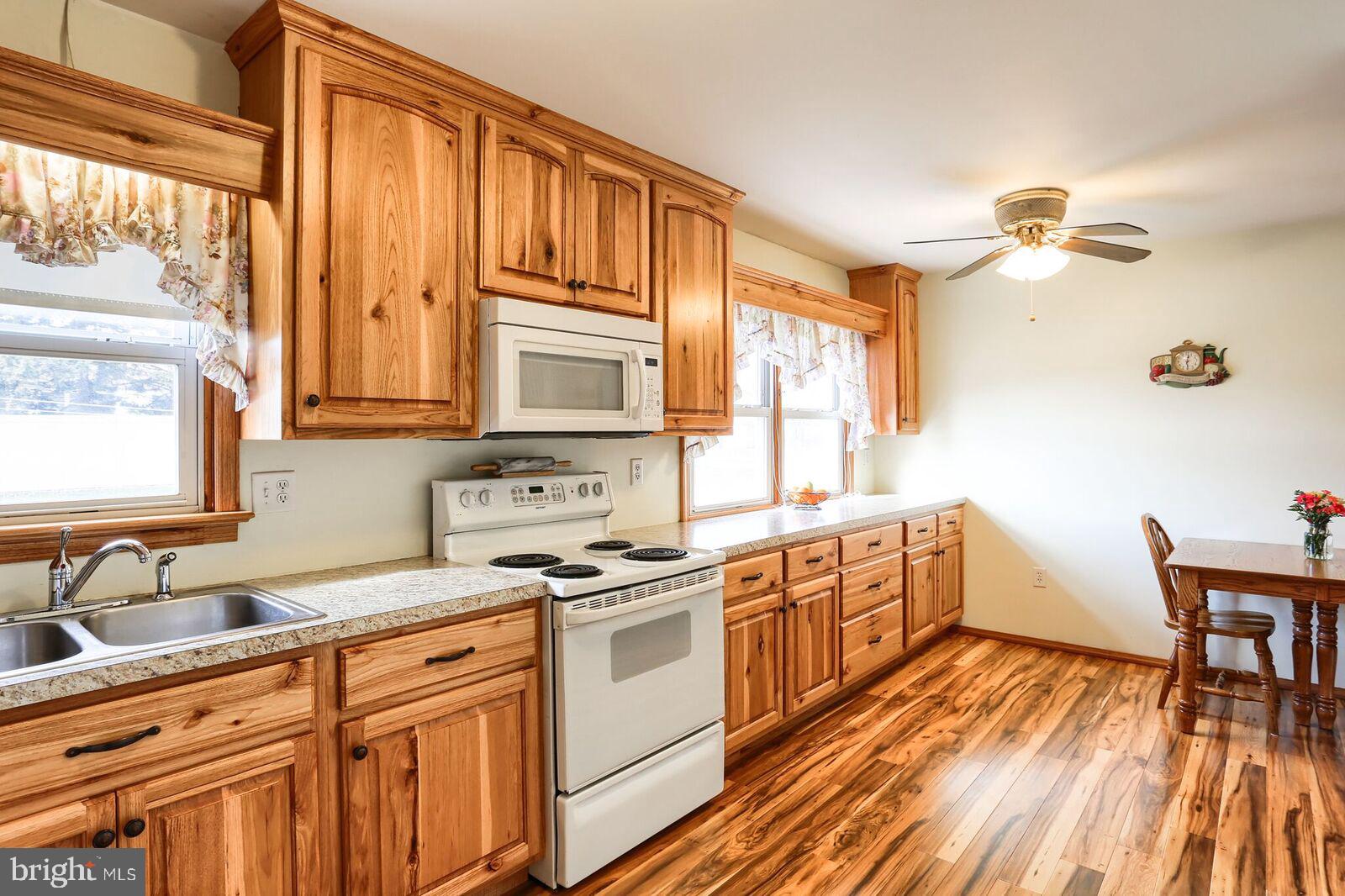142 Manors Road Elizabethville, PA 17023 - Photo 8 of 16 Gallery Image 8