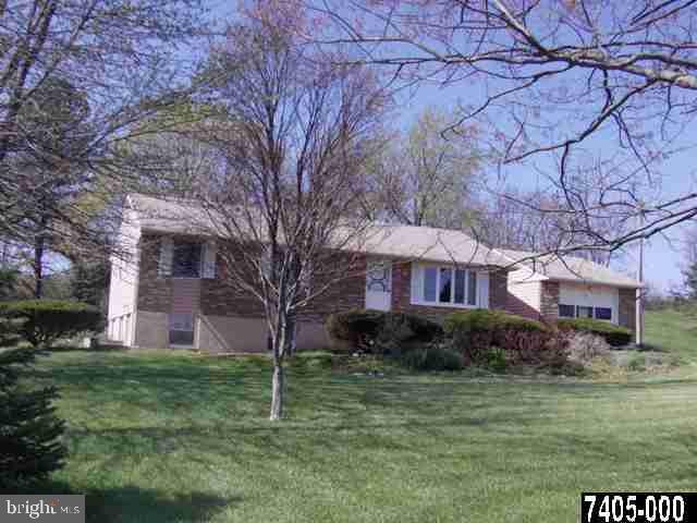 120 Adams Road New Freedom, PA 17349 - Photo 2 of 17 Gallery Image 2