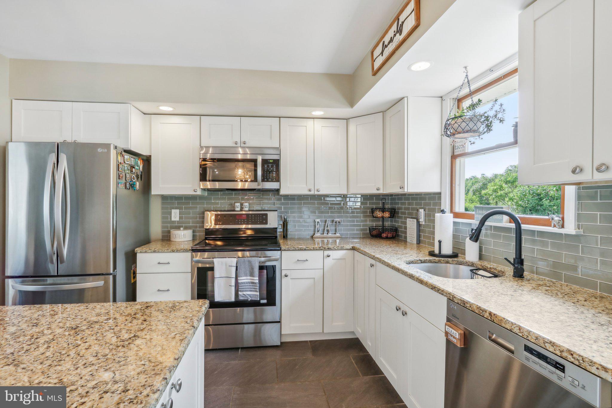 4641 Kernsville Road Orefield, PA 18069 - Photo 8 of 40 Gallery Image 8