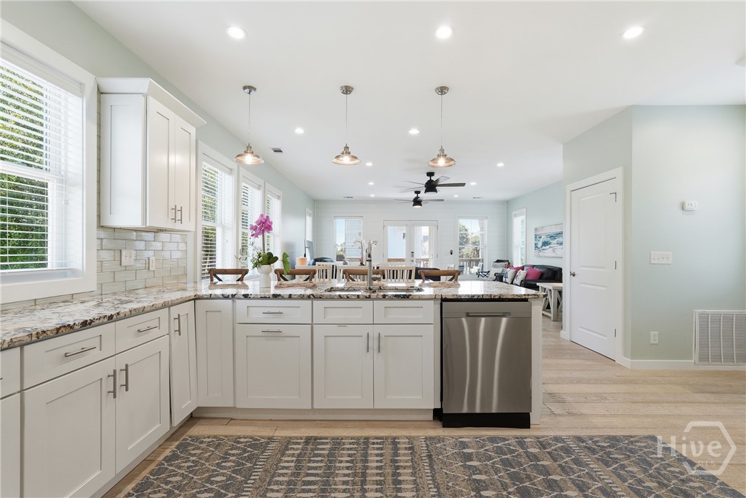 10 13th Place Tybee Island, GA 31328 - Photo 11 of 75
