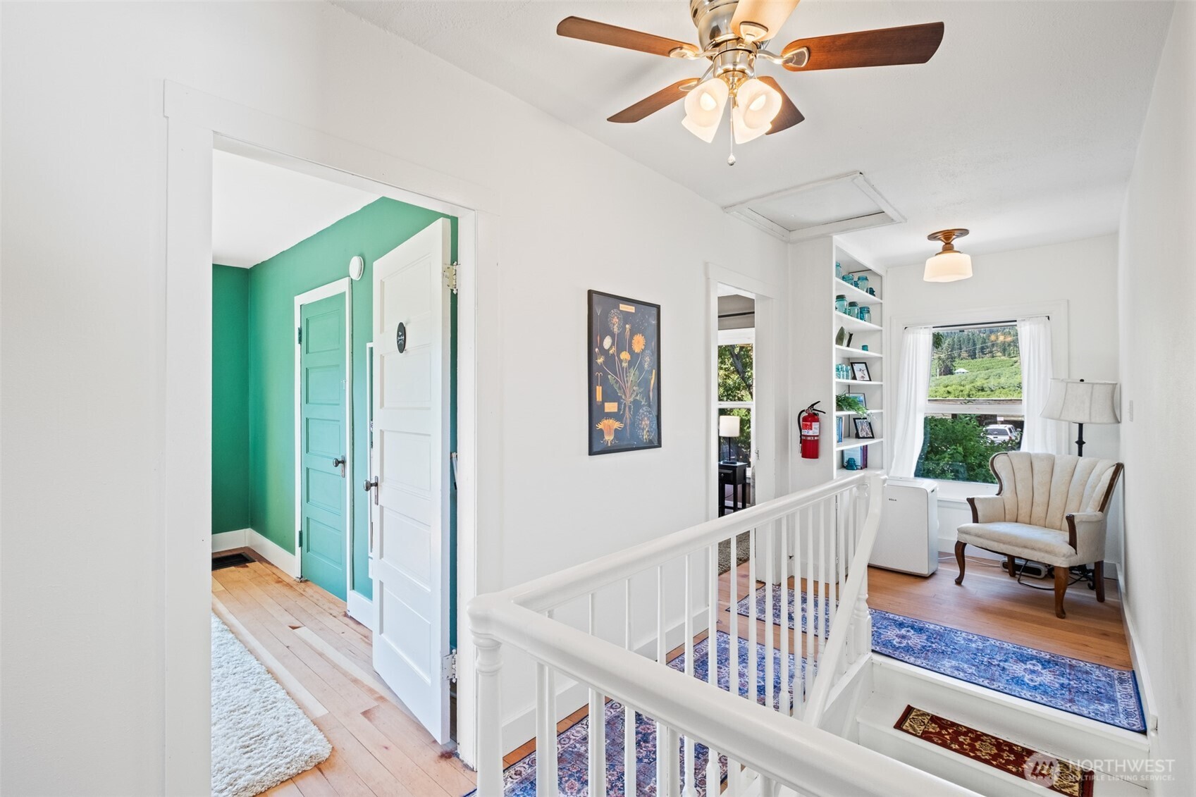 9753 Nibbelink Road Peshastin, WA 98847 - Photo 10 of 35 a living room with furniture and a rug