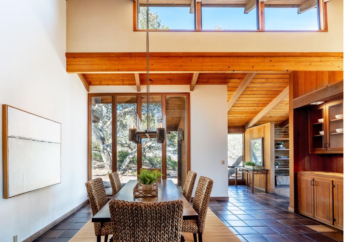 270 River Road Salinas, CA 93908 - Photo 12 of 44 a dining room with furniture and wooden floor