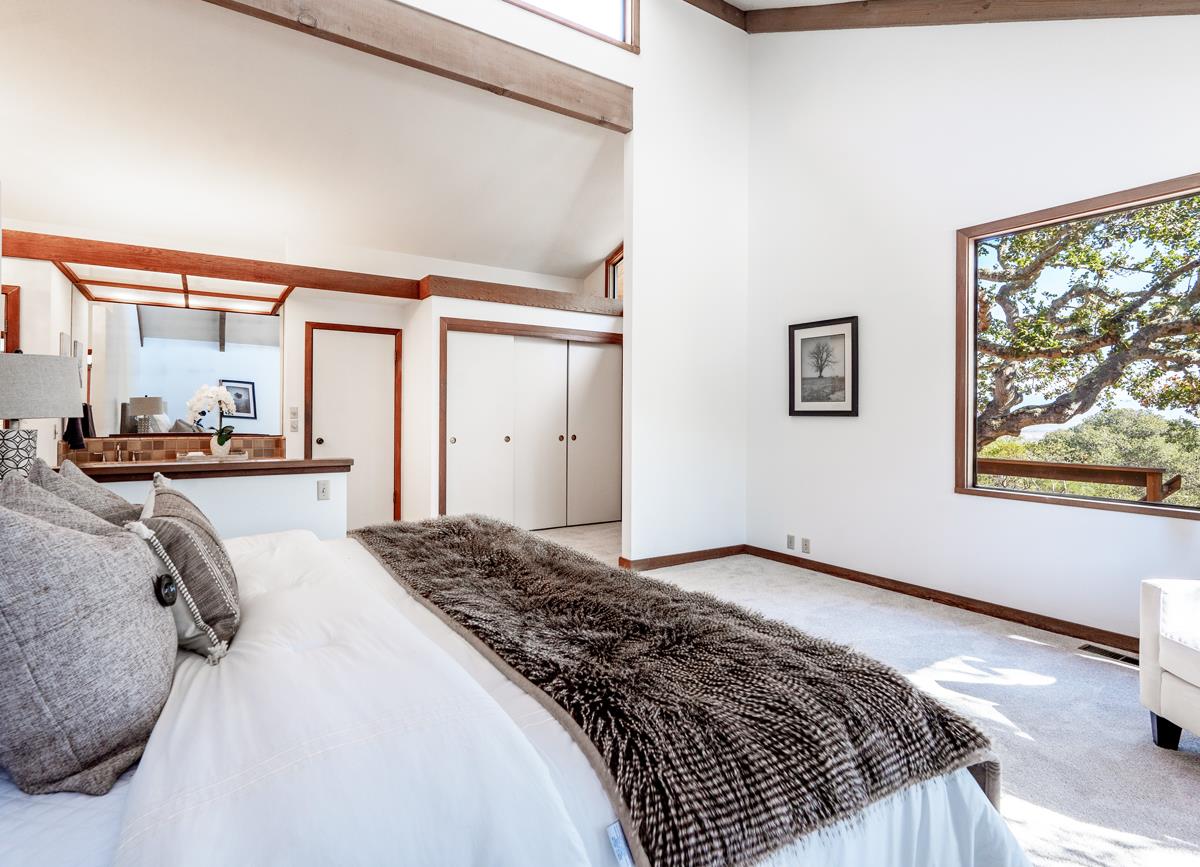 270 River Road Salinas, CA 93908 - Photo 31 of 44 a bedroom with a bed and a painting on the wall