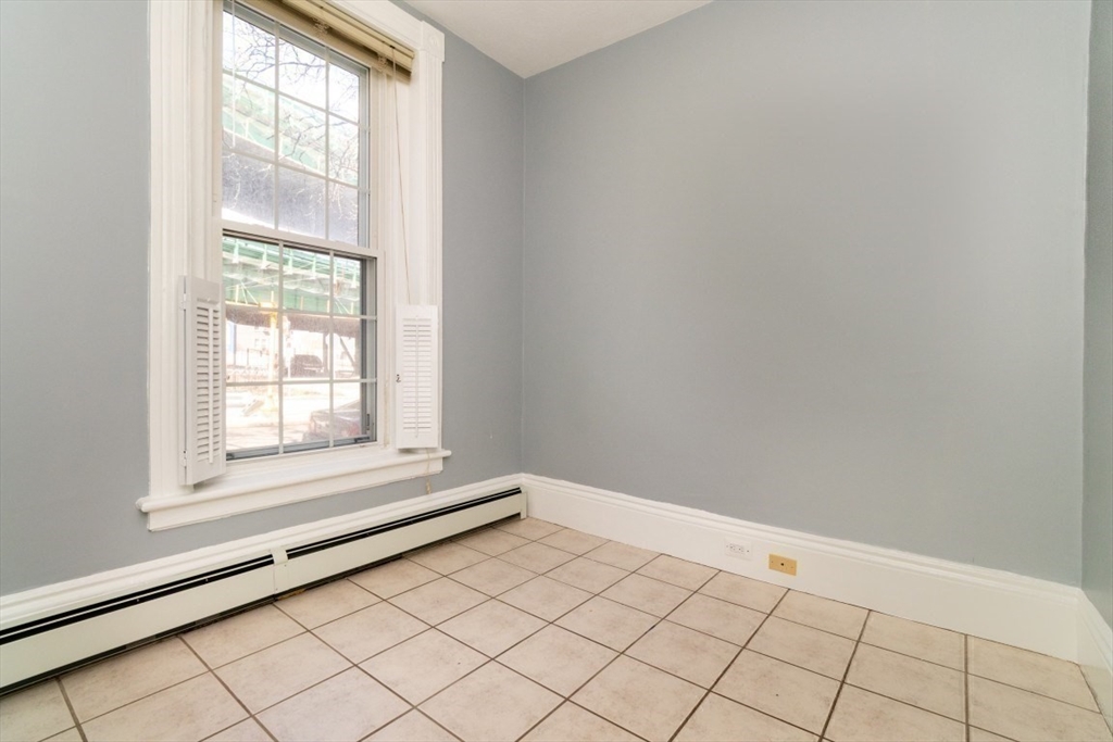 35 Chestnut Street, Unit 2 Chelsea, MA 02150 - Photo 11 of 24