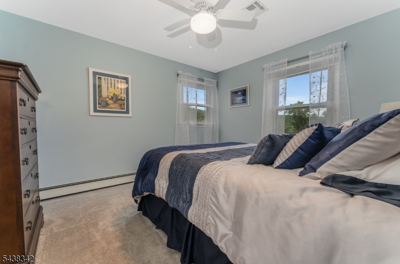 17 Partridge Run Washington, NJ 07882 - Photo 24 of 38