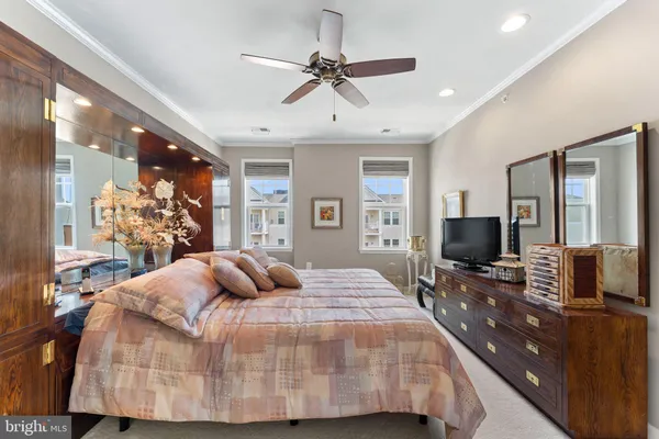 $504,900 | 24661 Woolly Mammoth Terrace, Unit 403, Aldie, VA 20105