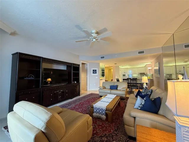 $15,000 | Undisclosed Address, Juno Beach, FL 33408