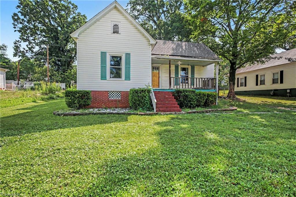 127 Erwin Street Cooleemee, NC 27014 - Photo 2 of 22