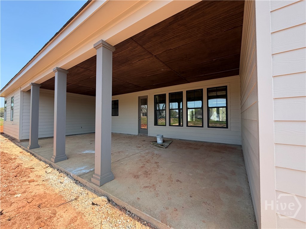 1091 Sunset Bluff Greensboro, GA 30642 - Photo 32 of 44