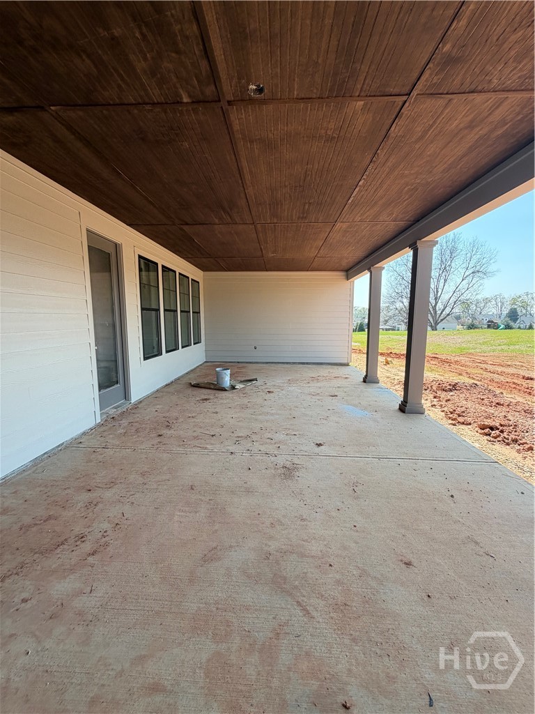 1091 Sunset Bluff Greensboro, GA 30642 - Photo 33 of 44