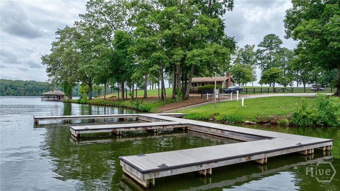 1091 Sunset Bluff Greensboro, GA 30642 - Photo 42 of 44