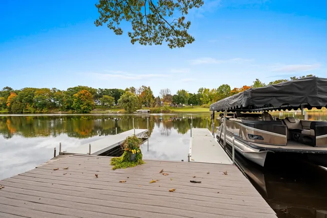 $824,900 | N5938 Wolf River Road, Shawano, WI 54166