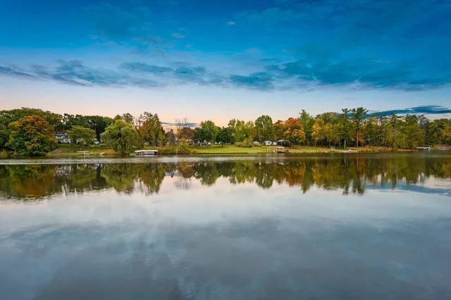 $824,900 | N5938 Wolf River Road, Shawano, WI 54166