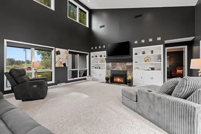 $824,900 | N5938 Wolf River Road, Shawano, WI 54166