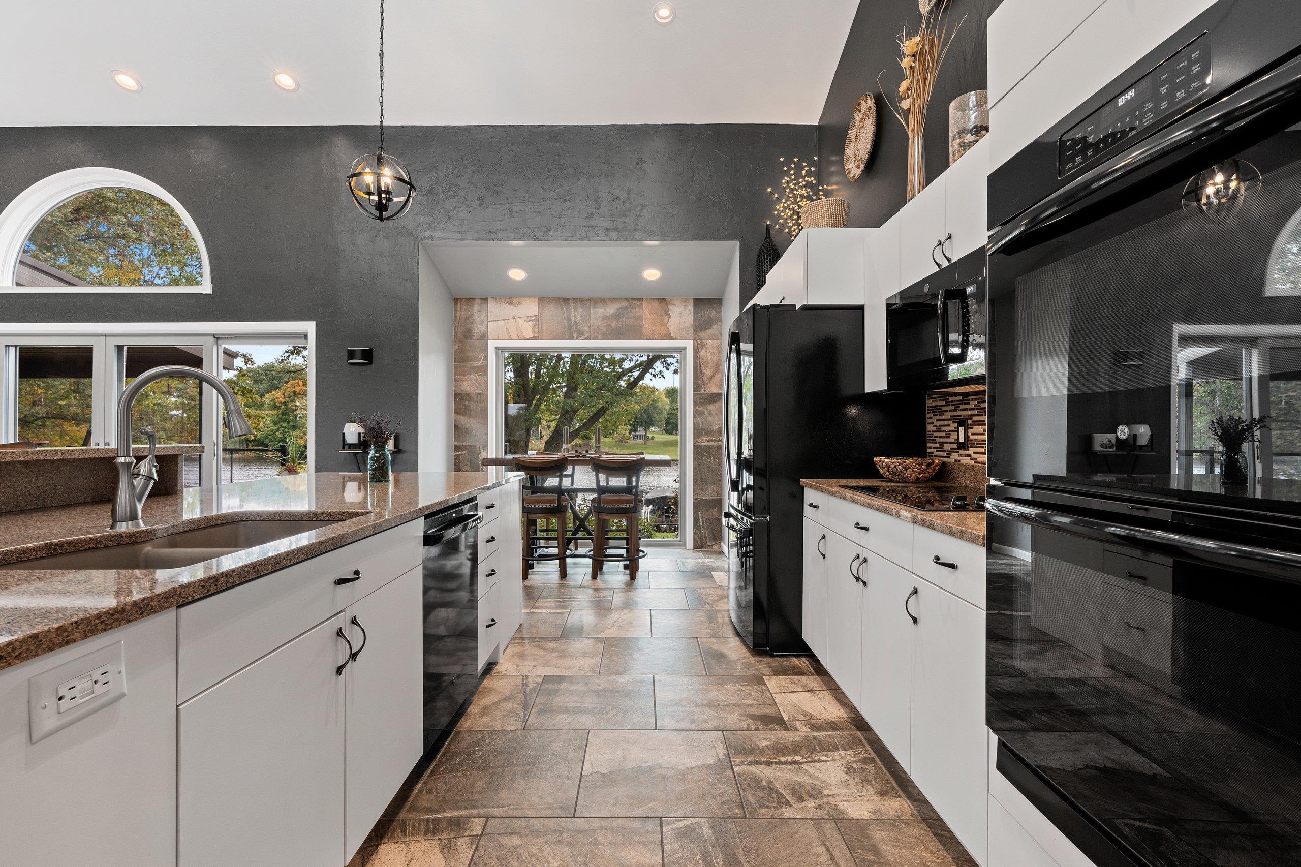 N5938 Wolf River Road Shawano, WI 54166 - Photo 32 of 87