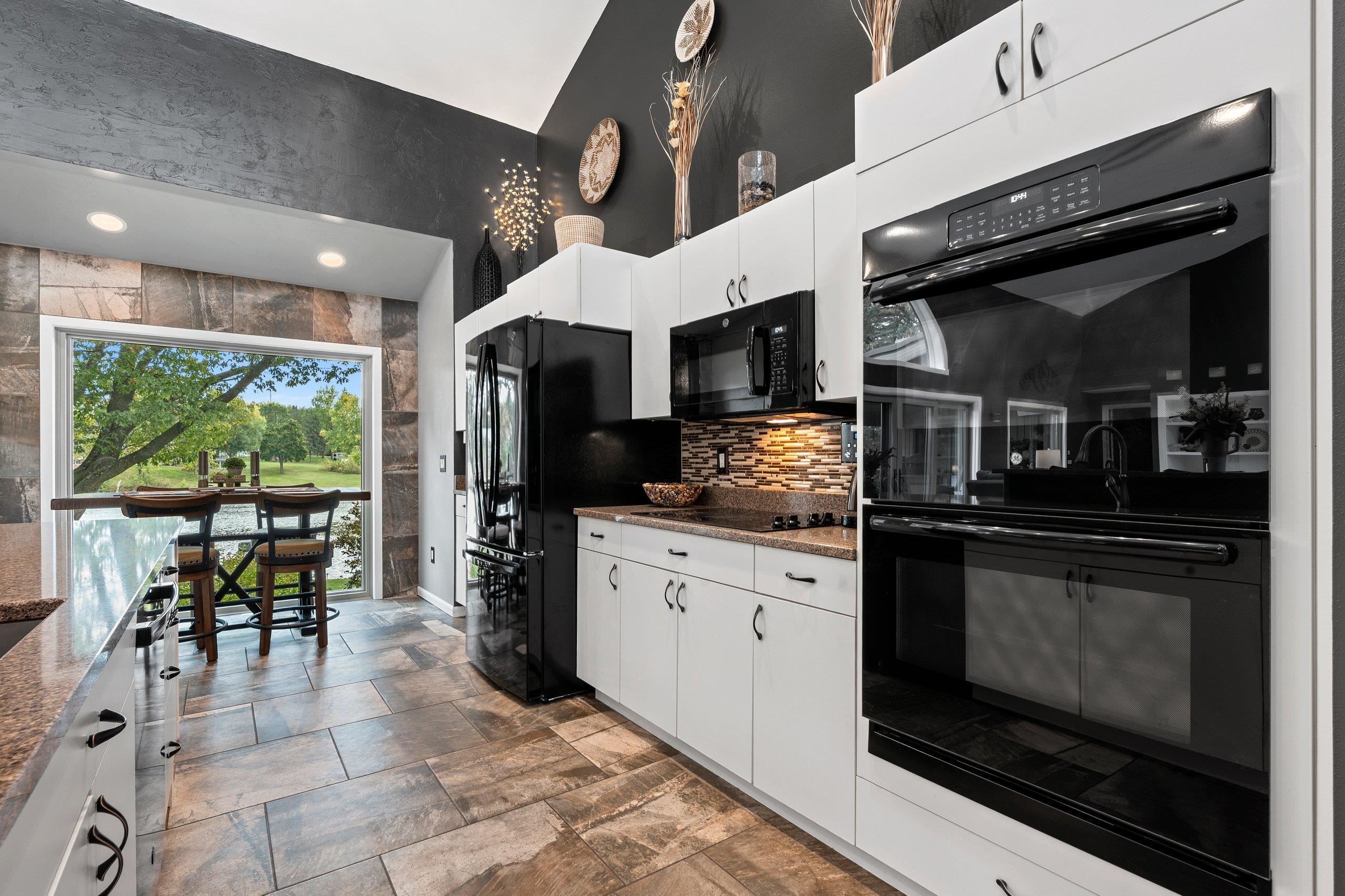 N5938 Wolf River Road Shawano, WI 54166 - Photo 33 of 87