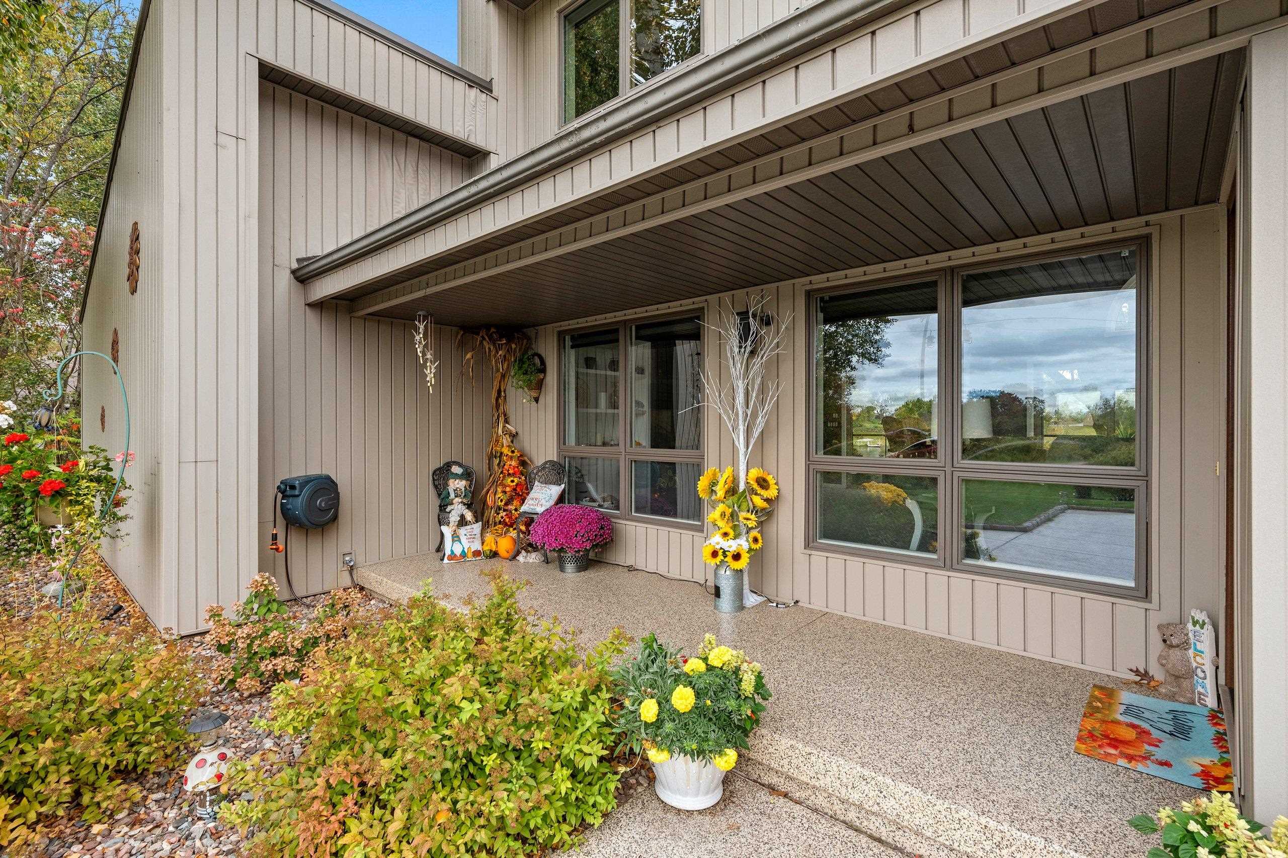 N5938 Wolf River Road Shawano, WI 54166 - Photo 4 of 87