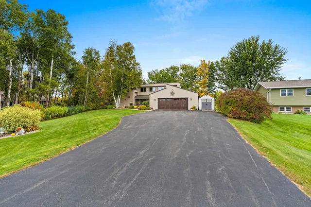 $824,900 | N5938 Wolf River Road, Shawano, WI 54166