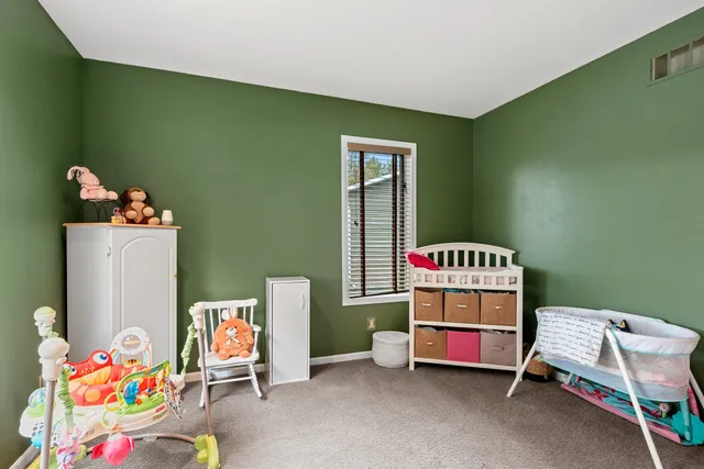 $824,900 | N5938 Wolf River Road, Shawano, WI 54166