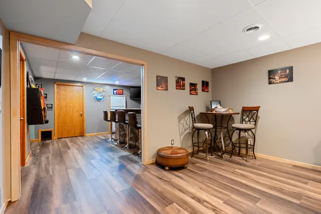 $824,900 | N5938 Wolf River Road, Shawano, WI 54166