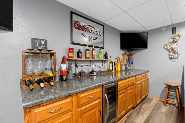 $824,900 | N5938 Wolf River Road, Shawano, WI 54166