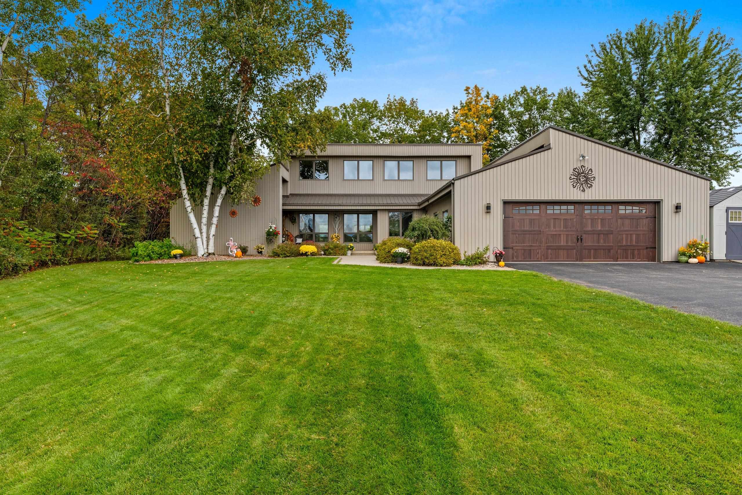 N5938 Wolf River Road Shawano, WI 54166 - Photo 8 of 87