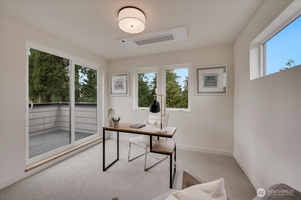 13542 39th Avenue Northeast, Unit A Seattle, WA 98125 - Photo 22 of 30