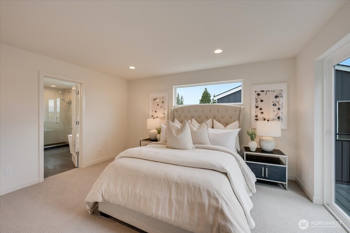 13542 39th Avenue Northeast, Unit A Seattle, WA 98125 - Photo 25 of 30