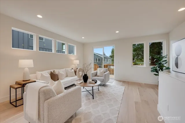 $999,950 | 13542 39th Avenue Northeast, Unit A, Seattle, WA 98125