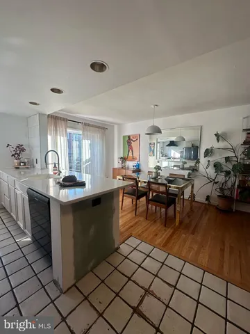 $2,800 | 3744 Lankenau Road, Philadelphia, PA 19131