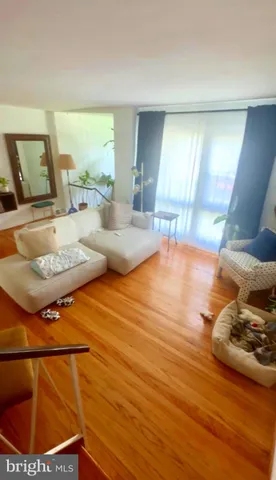 $2,800 | 3744 Lankenau Road, Philadelphia, PA 19131