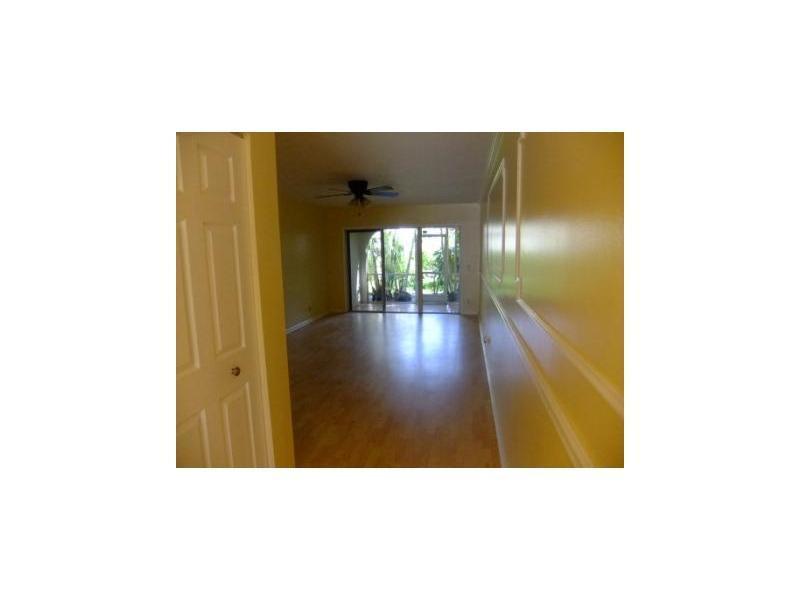 6619 Via Regina, Unit 6619 Boca Raton, FL 33433 - Photo 5 of 8 Living Room