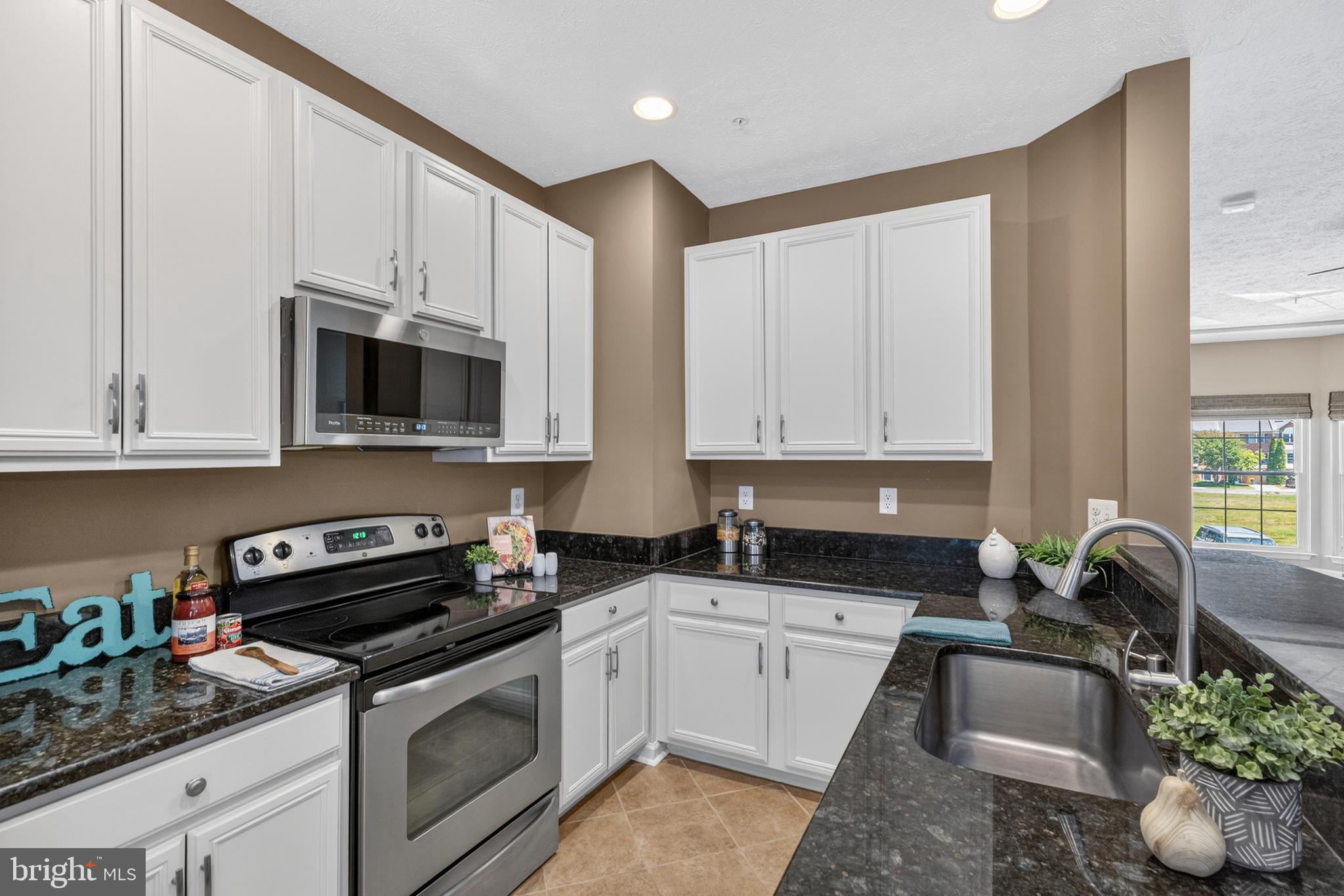 1276 Breckenridge Circle Riva, MD 21140 - Photo 13 of 30 Refreshed updated kit w/ wine bar/coffee station