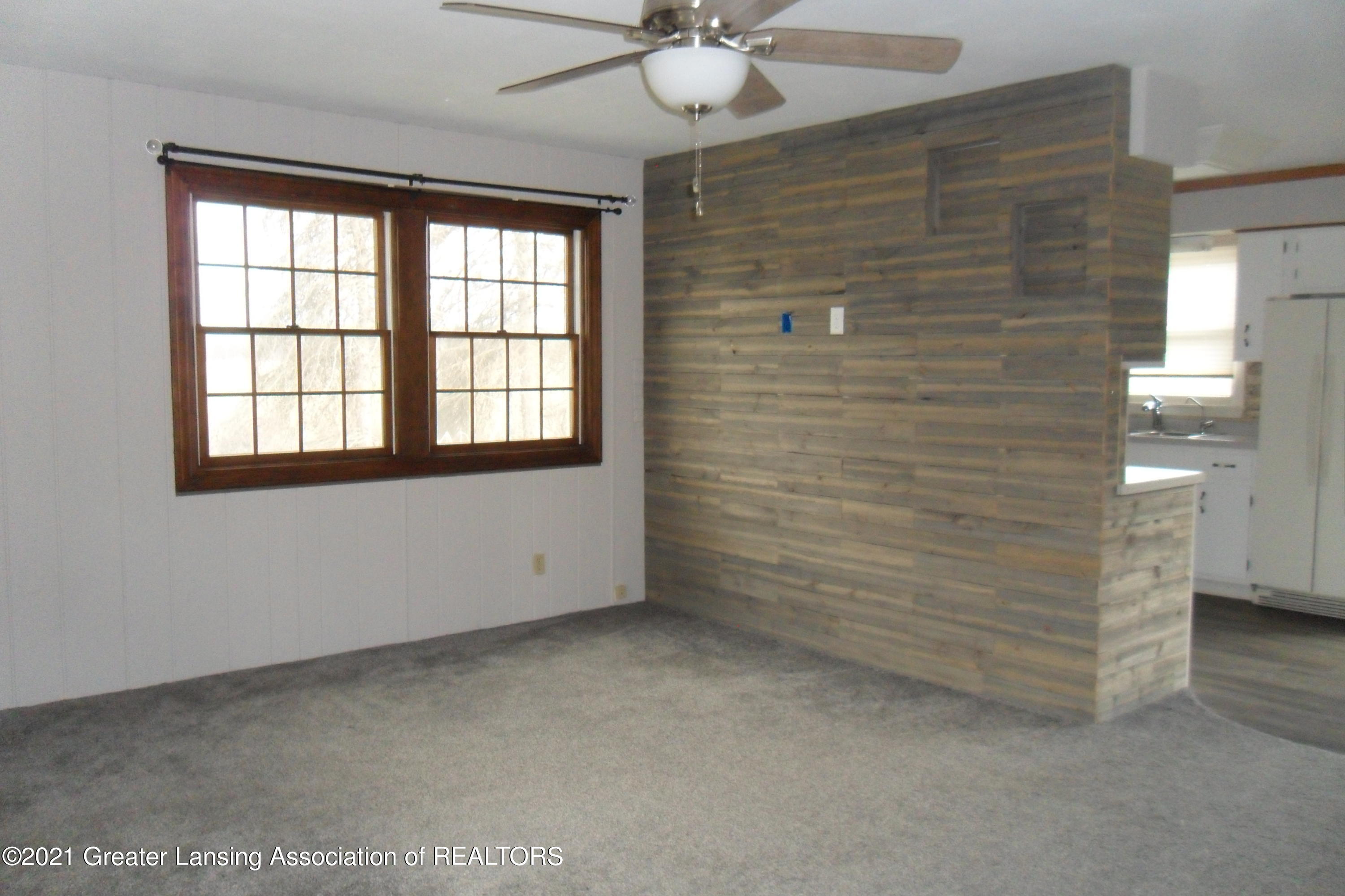 2150 South Chester Road Charlotte, MI 48813 - Photo 6 of 9 CHESTER 6