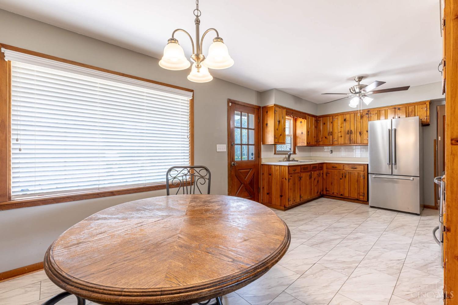3709 Manchester Road Middletown, OH 45042 - Photo 12 of 41 Gallery Image 12