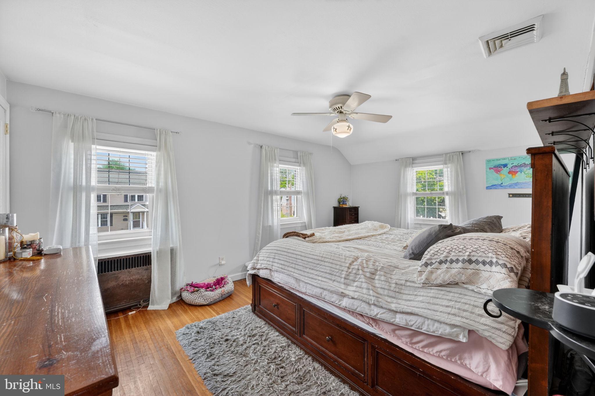 1224 Meadow Road Woodlyn, PA 19094 - Photo 19 of 41 Gallery Image 19