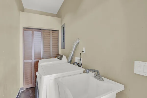 $10,000 | 11231 Ira Lane, Lake Worth, FL 33449