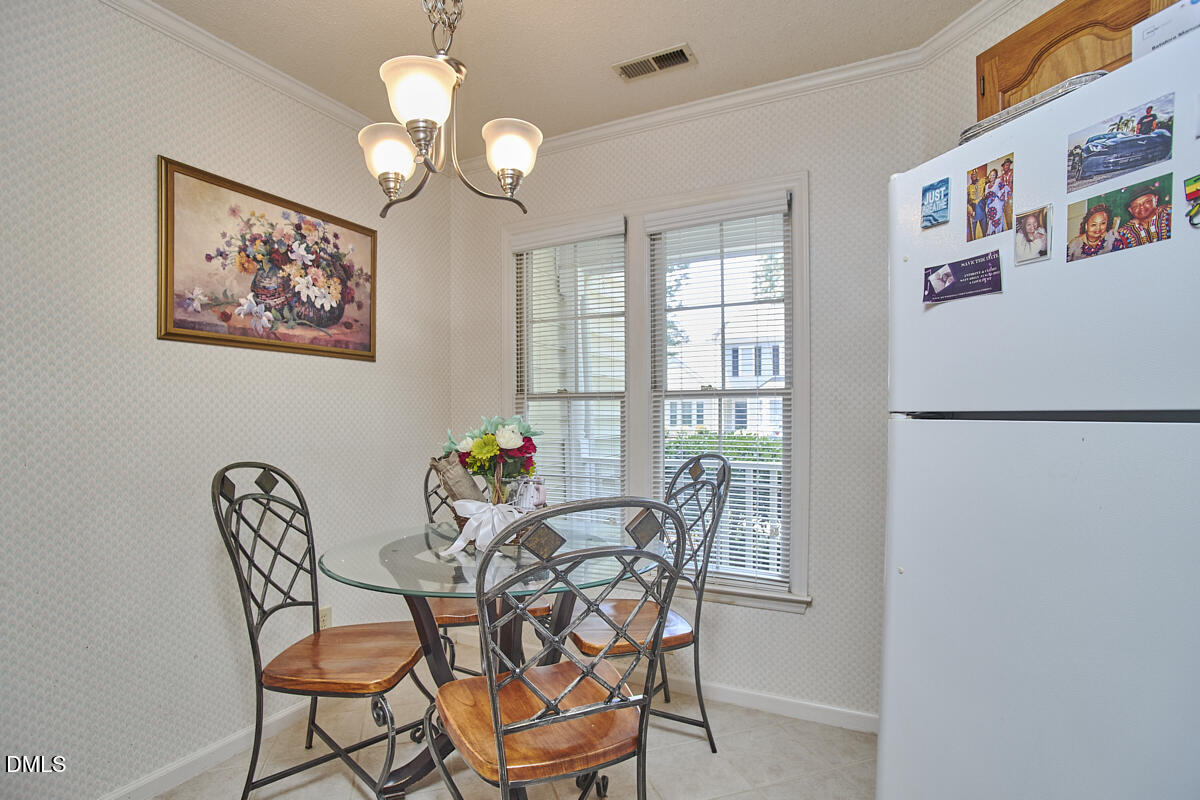 108 Linville River Road Cary, NC 27511 - Photo 5 of 14 012